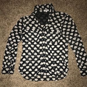 EXPRESS Black & White Heart Pattern Buttoned Down